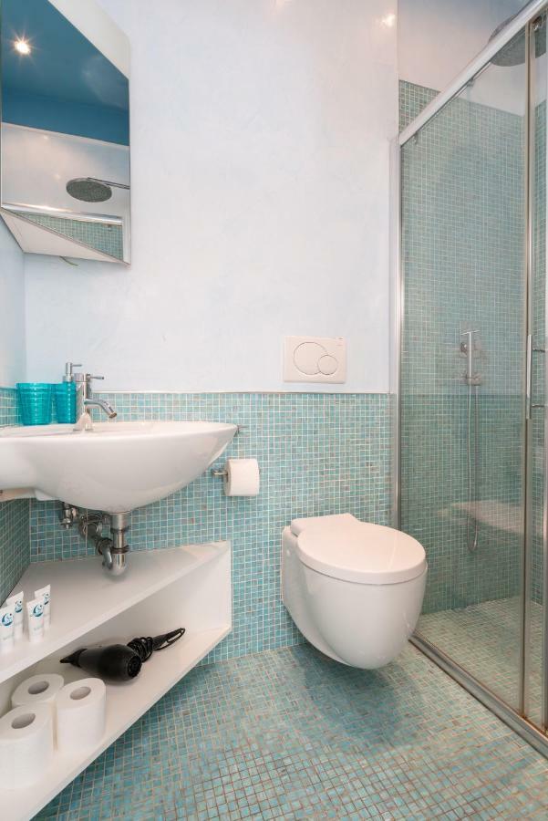 Casa Claudia Ai Frari Apartment Venice Exterior photo